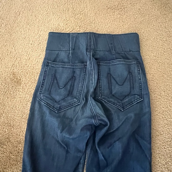 Show me your mumu classic flare jeans size small - Picture 4 of 4